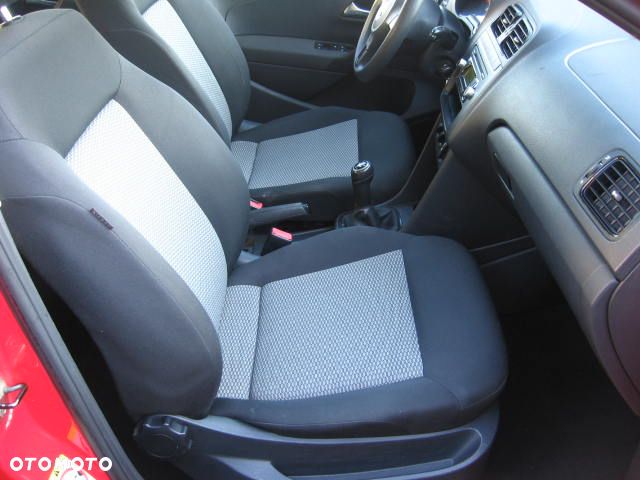 Volkswagen Polo 1.4 16V Comfortline Optimum - 17