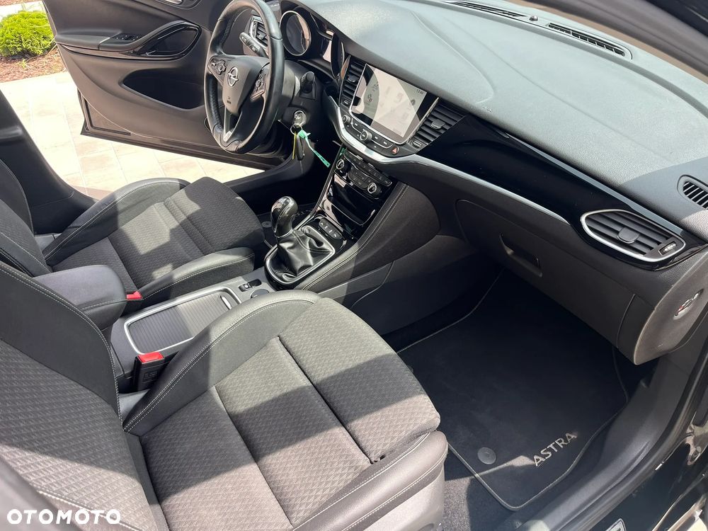 Opel Astra 1.6 D (CDTI) Start/Stop Innovation - 9