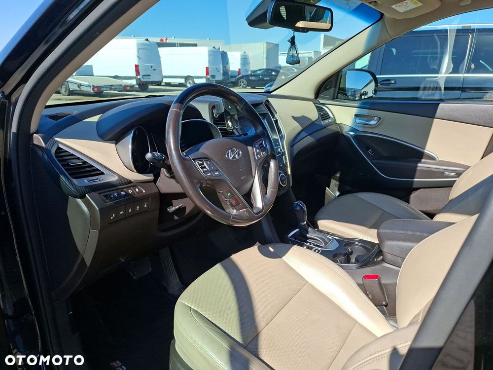 Hyundai Santa Fe - 10