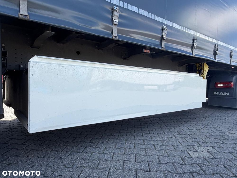 Schmitz Cargobull - 16