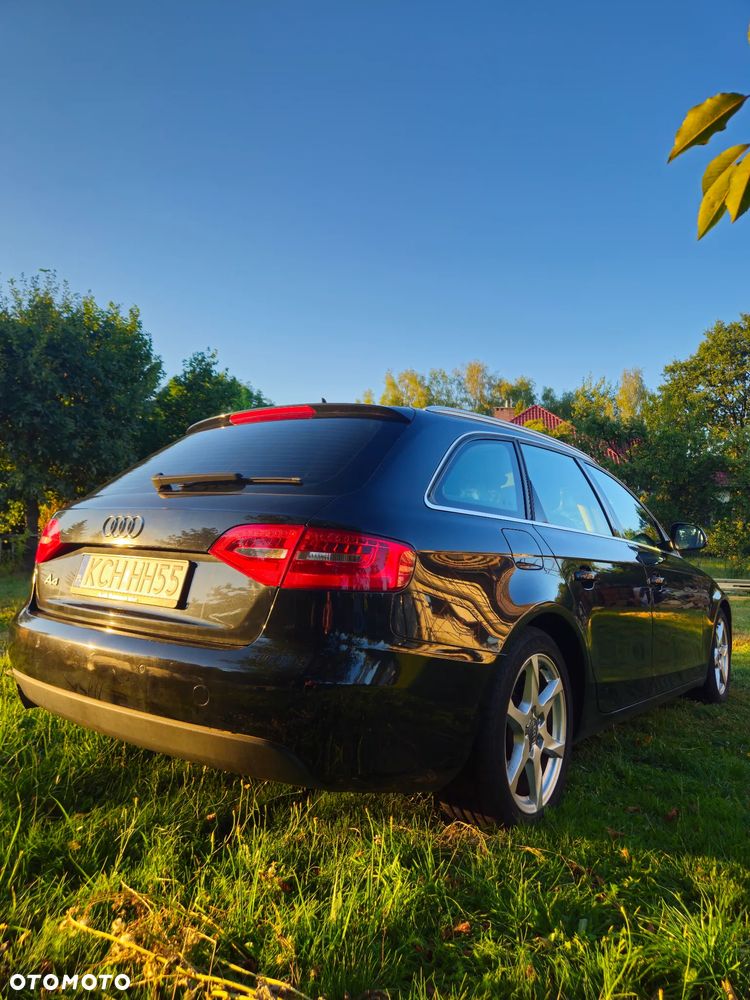 Audi A4 Avant - 4