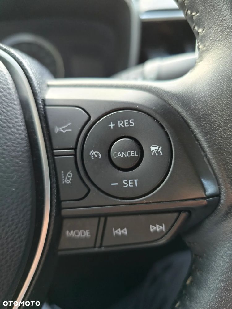 Toyota Corolla 1.6 Comfort - 11