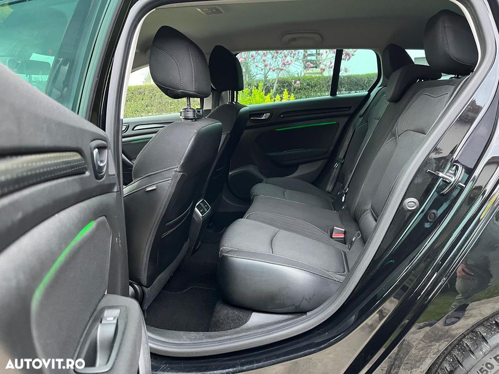 Renault Megane ENERGY TCe 100 INTENS - 25
