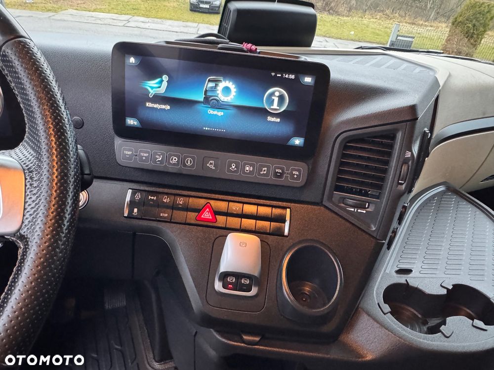 Mercedes-Benz Actros - 25