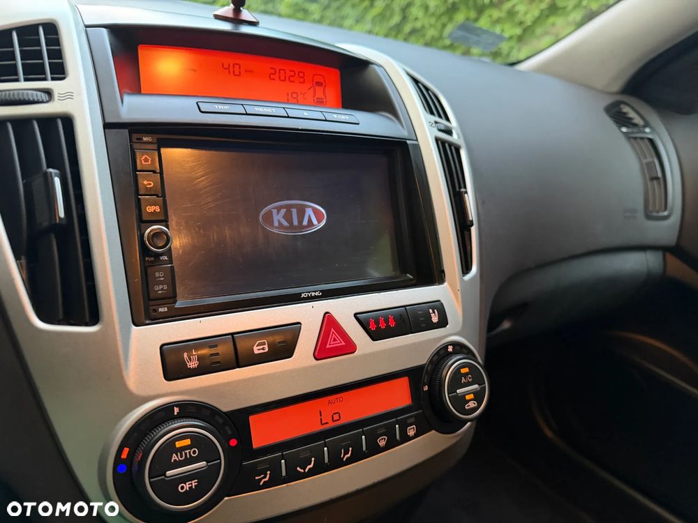 Kia Ceed 2.0 Optimum + - 12