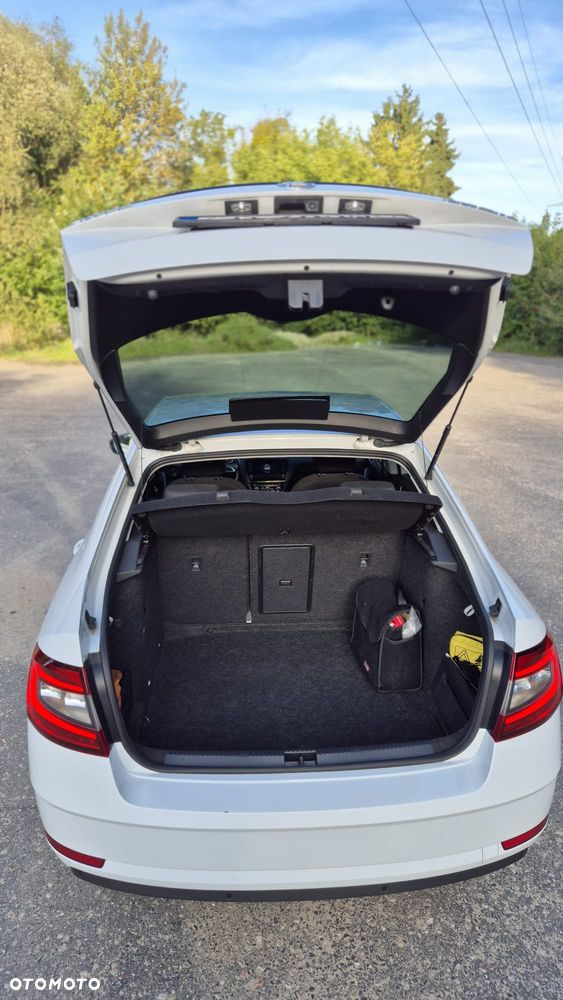Skoda Octavia 1.5 TSI ACT Style - 4