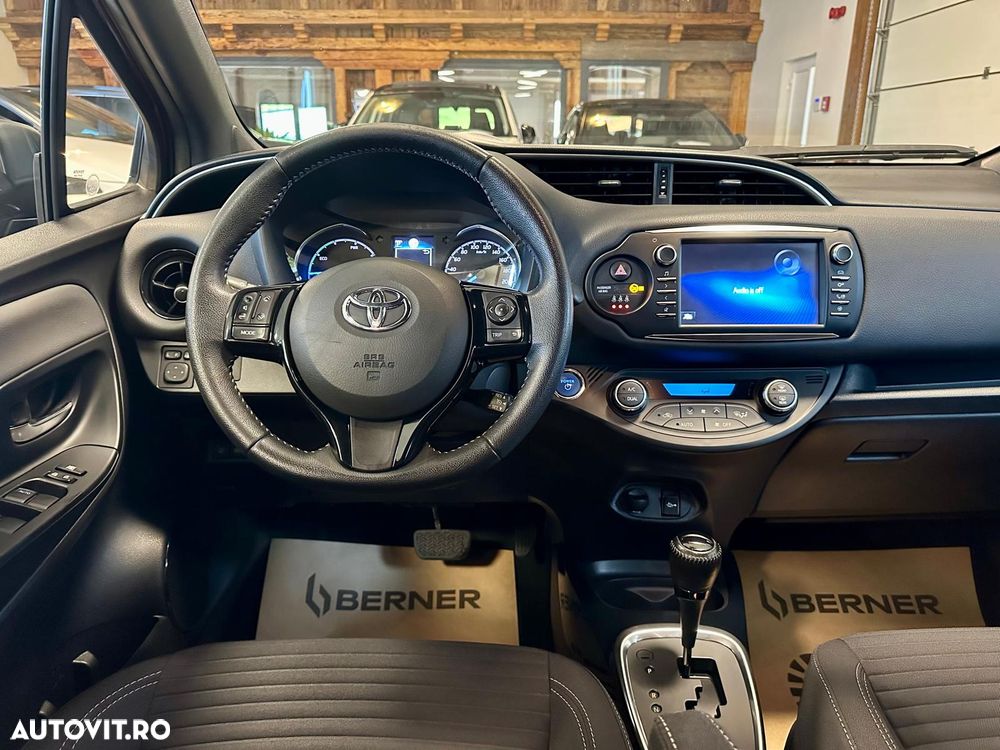 Toyota Yaris - 26