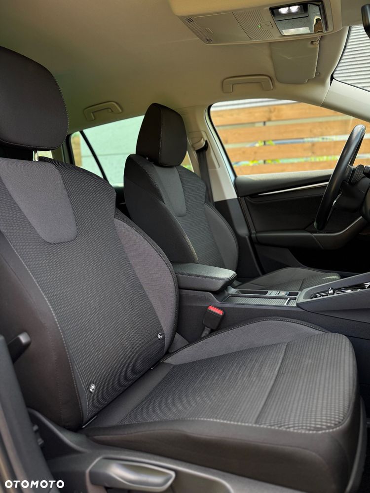 Skoda Octavia 2.0 TDI SCR Ambition DSG - 15