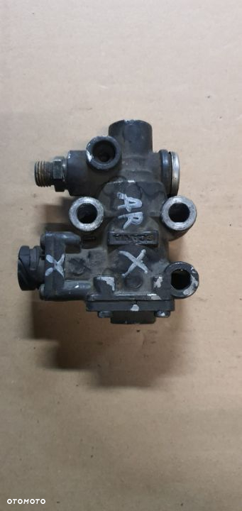 Hamulec Górski Zawór Scania R Euro 5 4088537 / 1856309 - 3