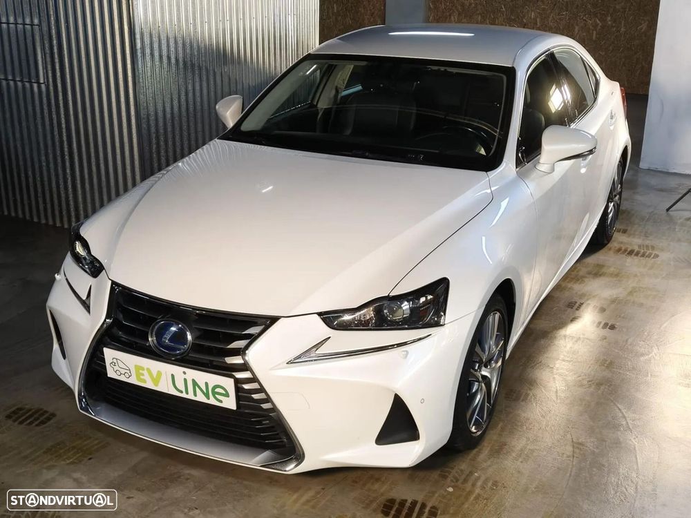 Lexus IS 300H Executive - 3