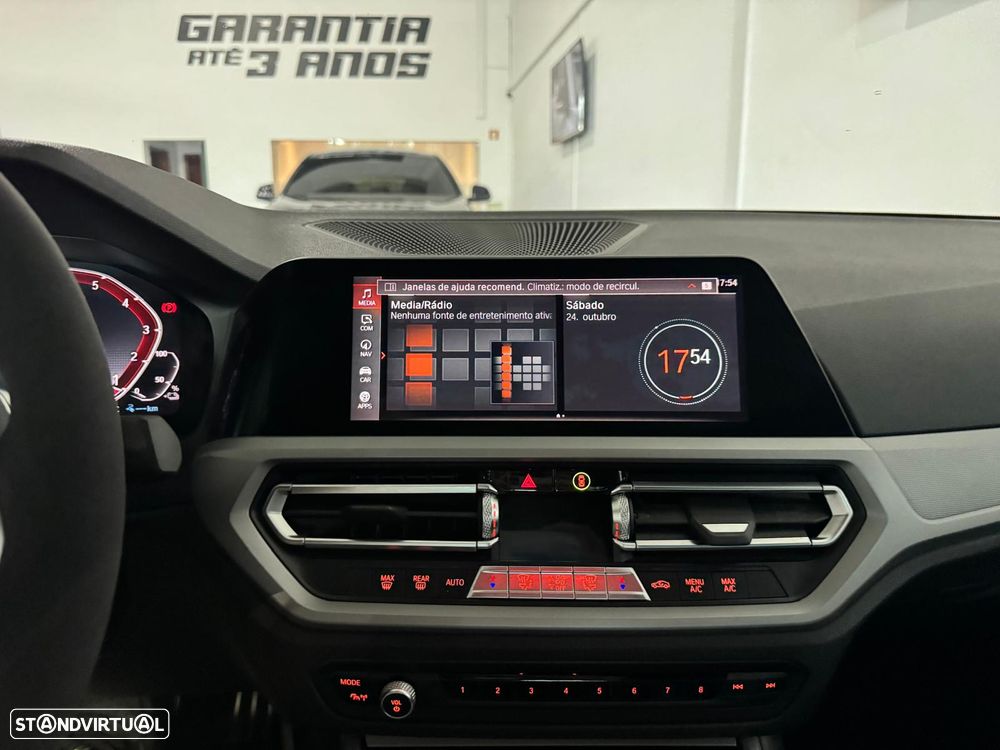 BMW 330 e Pack M Auto - 20