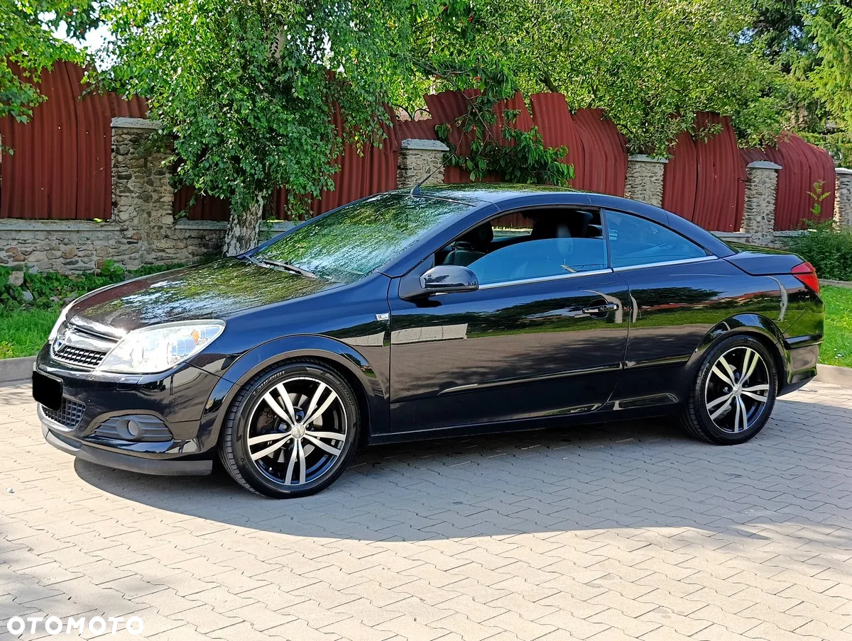 Opel Astra Twin Top 1.9 CDTI Cosmo - 14