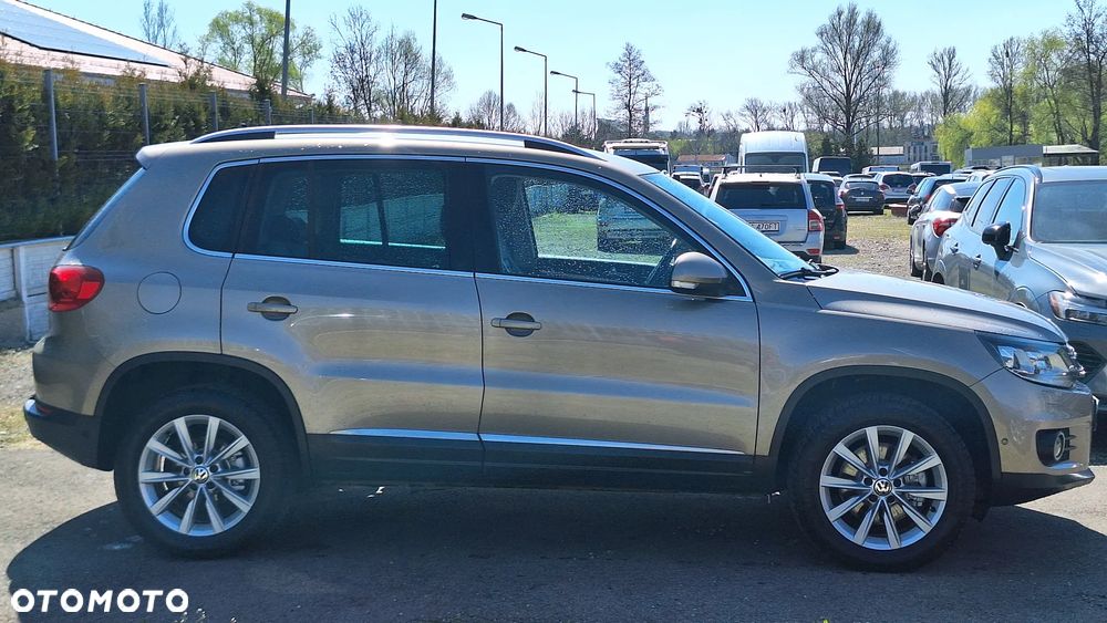 Volkswagen Tiguan - 4
