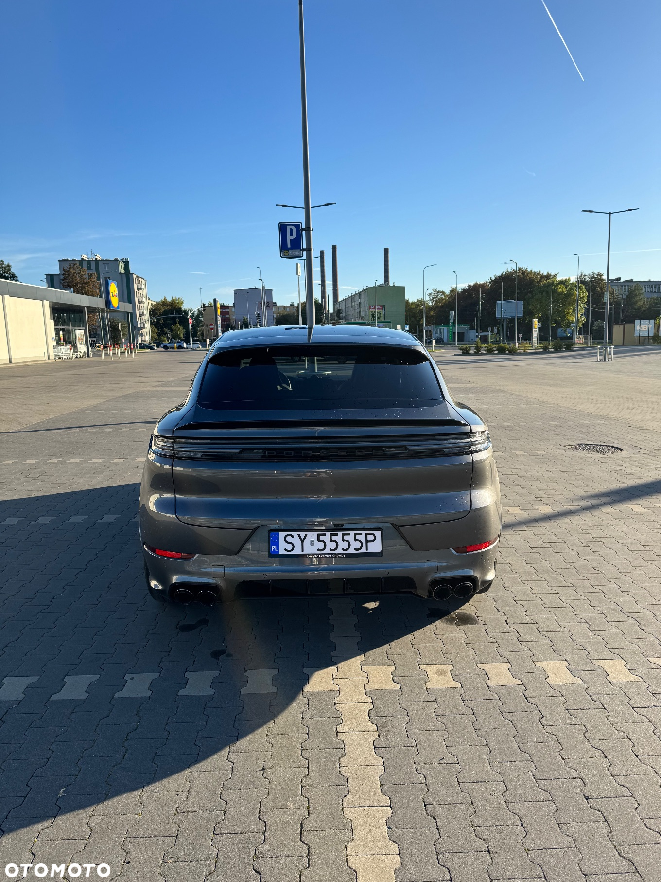 Porsche Cayenne Coupe GTS - 11