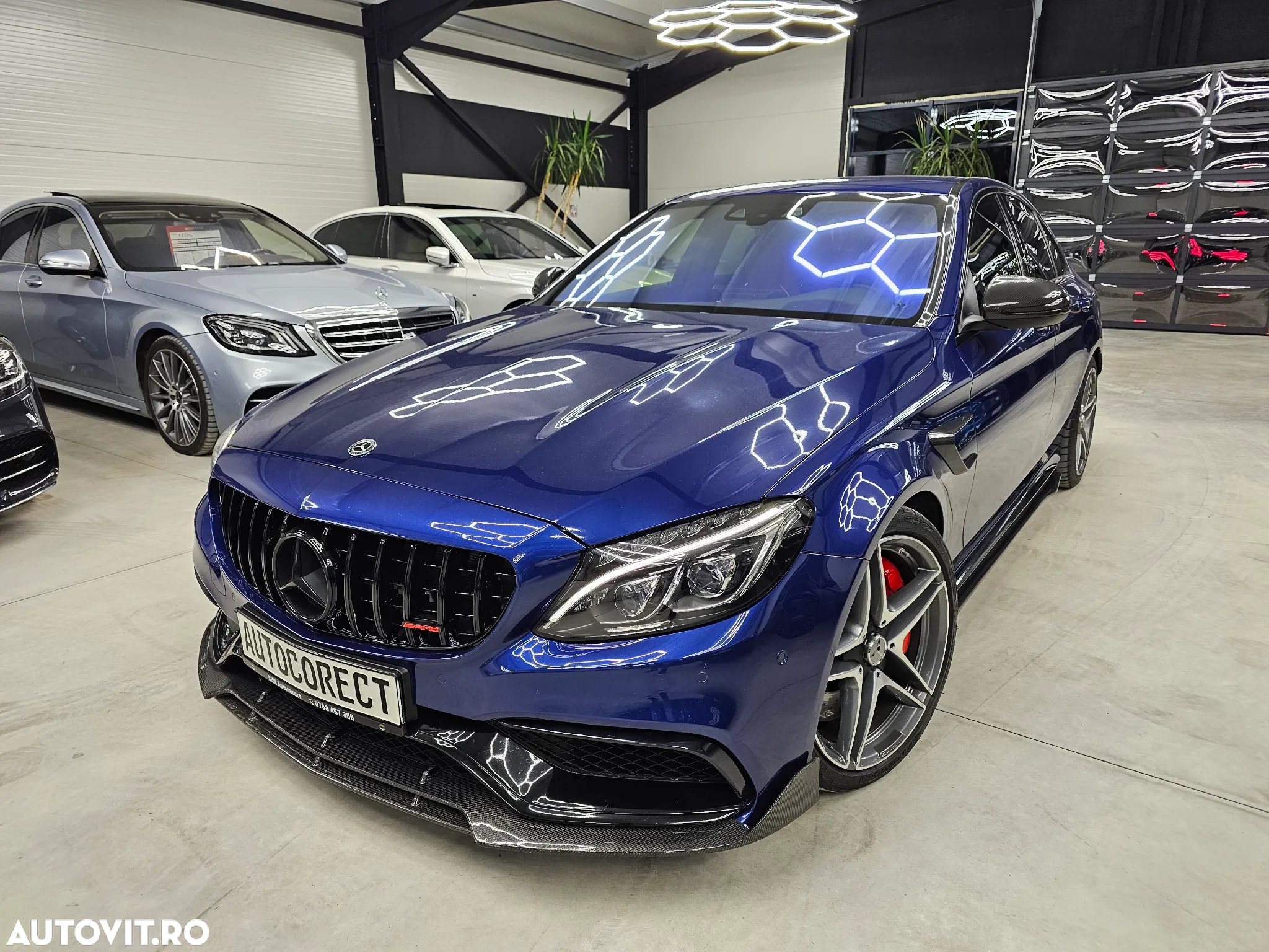 Mercedes-Benz C AMG 63 S AMG Speedshift 7G-MCT - 3