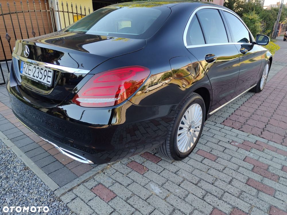 Mercedes-Benz Klasa C 220 d 9G-TRONIC - 10