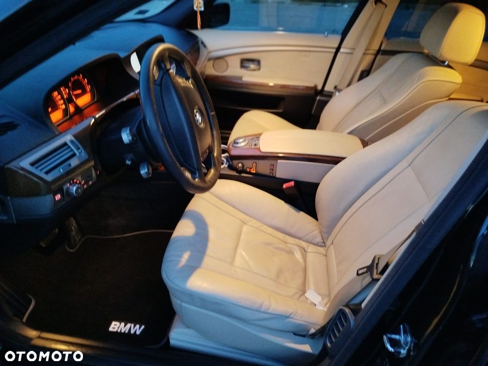 BMW Seria 7 730i - 10