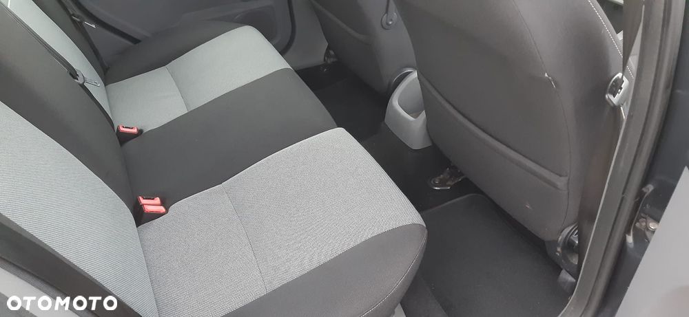 Ford Focus 1.6 TDCi Style - 17