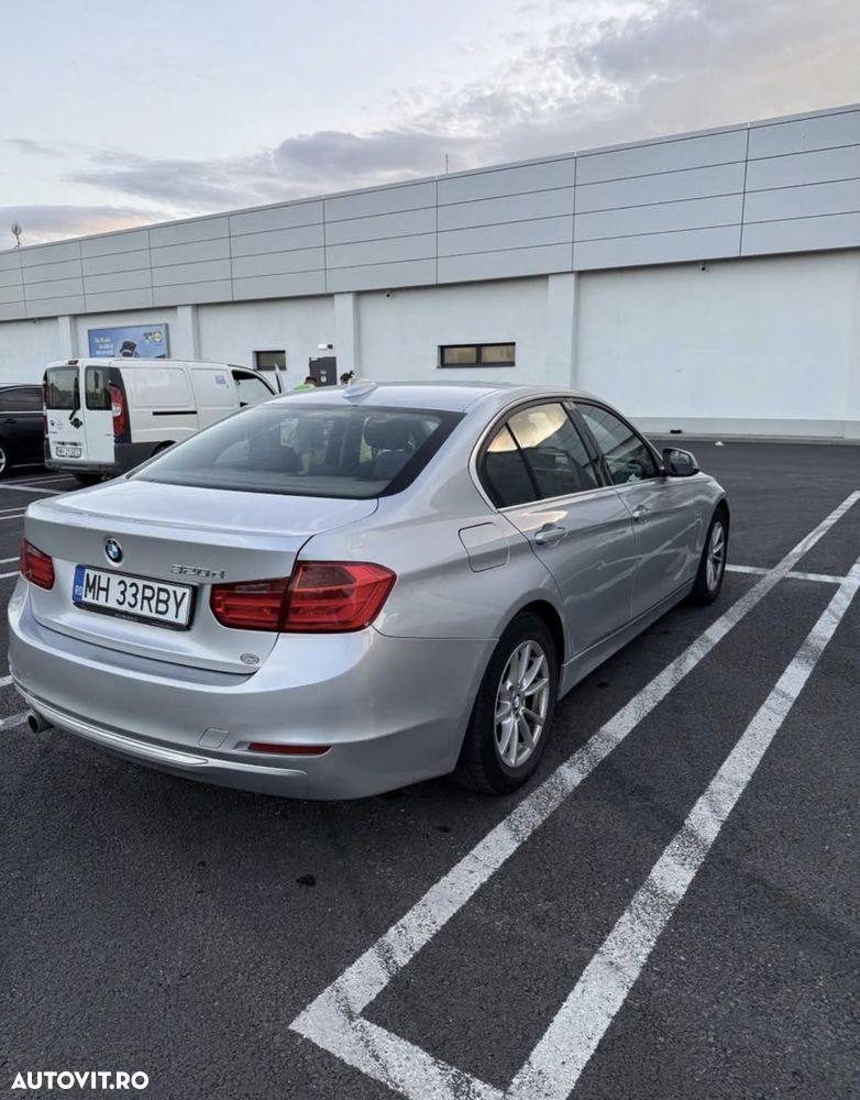 BMW Seria 3 320d Aut. Luxury Line - 4
