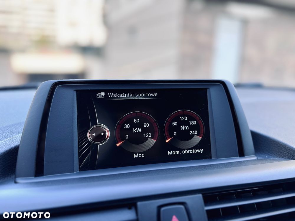 BMW Seria 1 118i GPF Sport Line - 21