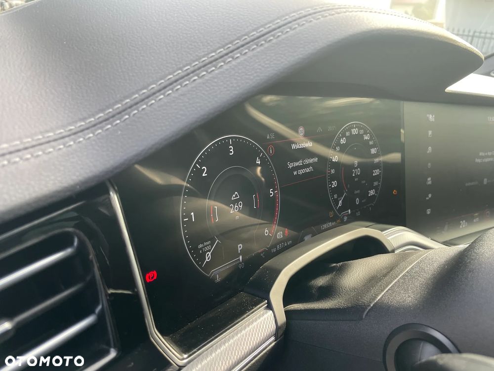 Volkswagen Touareg 4.0 V8 TDI SCR 4Mot R-Line - 10