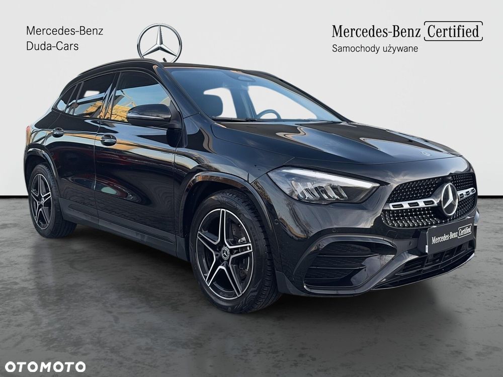 Mercedes-Benz GLA 200 AMG Line - 4