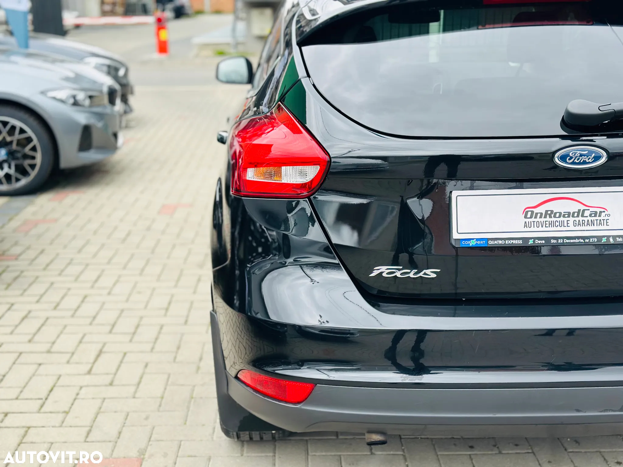 Ford Focus 1.0 EcoBoost Titanium - 13