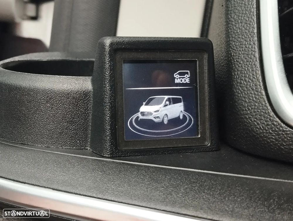 Ford Tourneo Custom 1.0 EcoBoost Titanium PHEV - 36