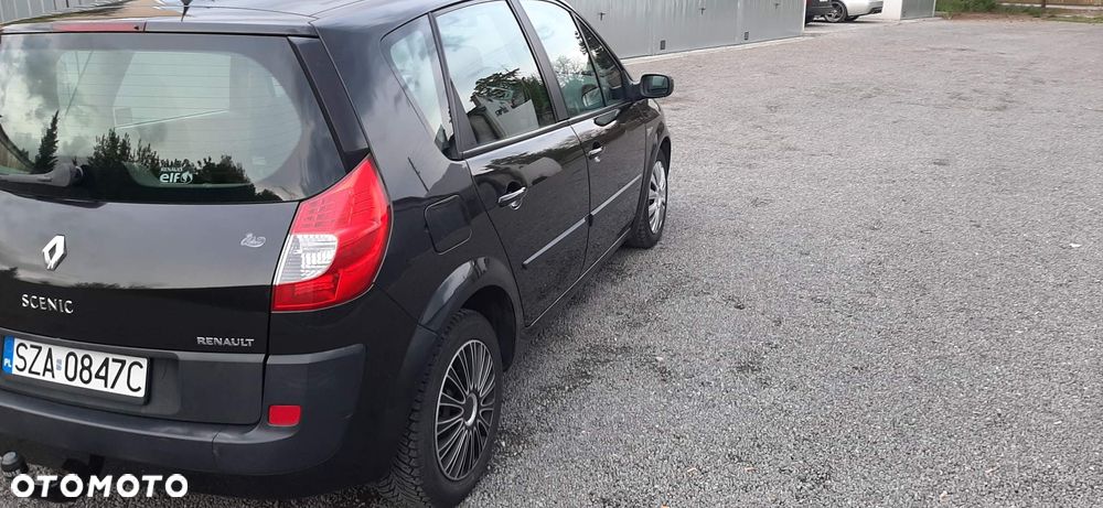 Renault Scenic 1.9 dCi FAP Conquest - 4