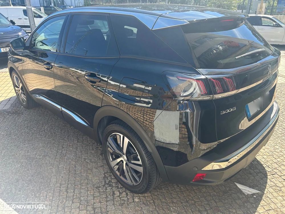 Peugeot 3008 1.6 Hybrid Allure e-EAT8 - 4