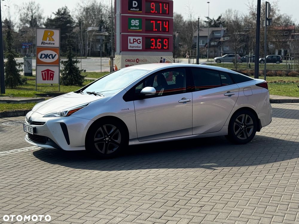 Toyota Prius 1.8 Hybrid Prestige - 4