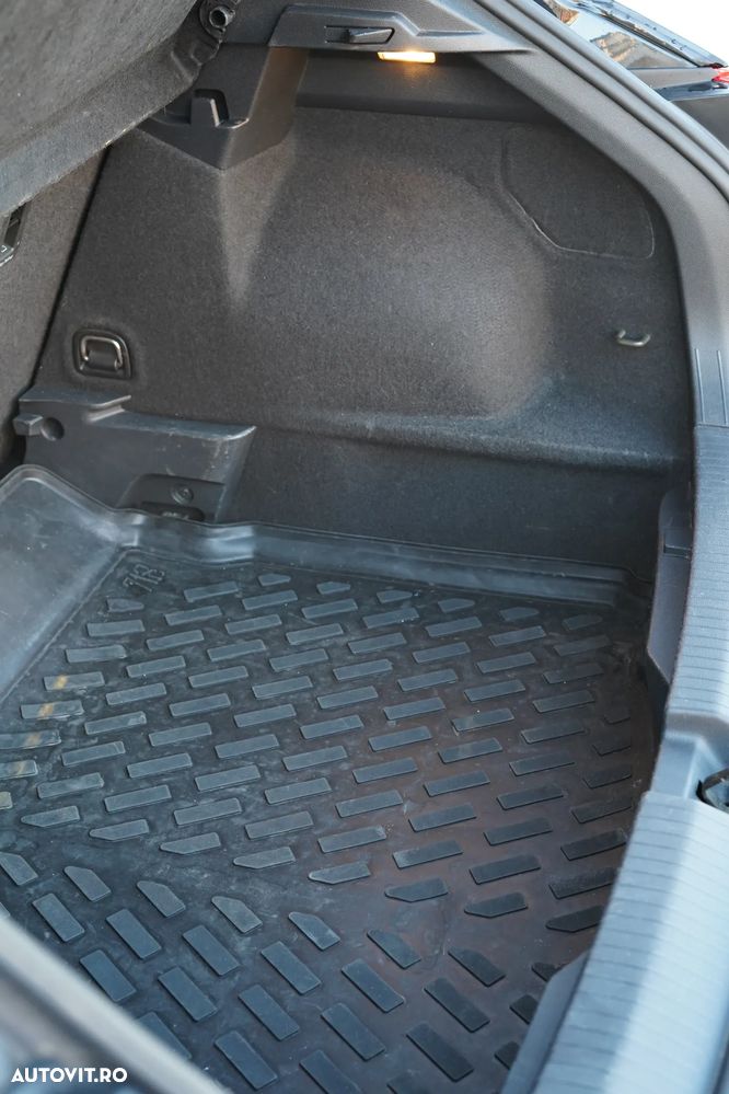 Volkswagen T-Roc 1.5 TSI DSG Sport - 22