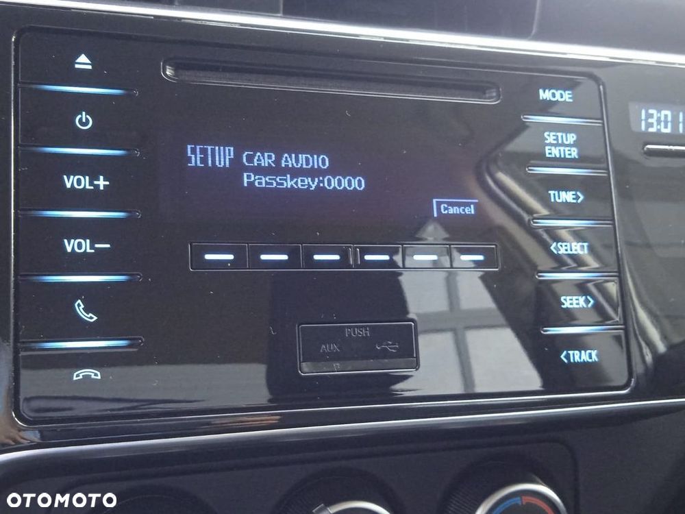 Toyota Corolla 1.4 D-4D Premium - 21