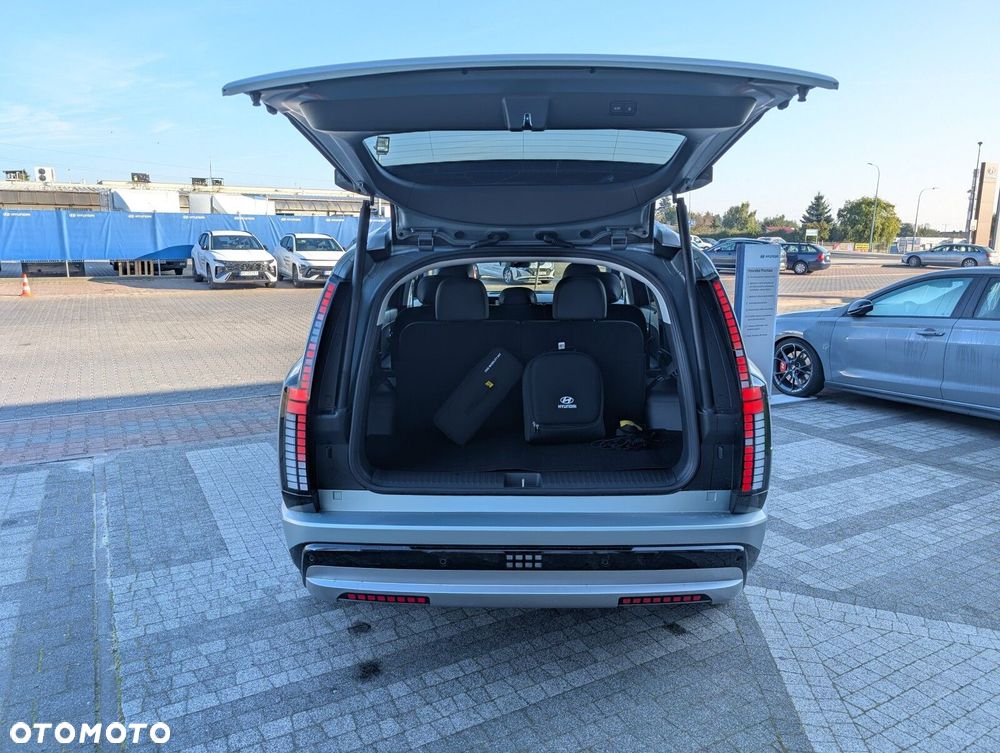 Hyundai IONIQ 9 - 10