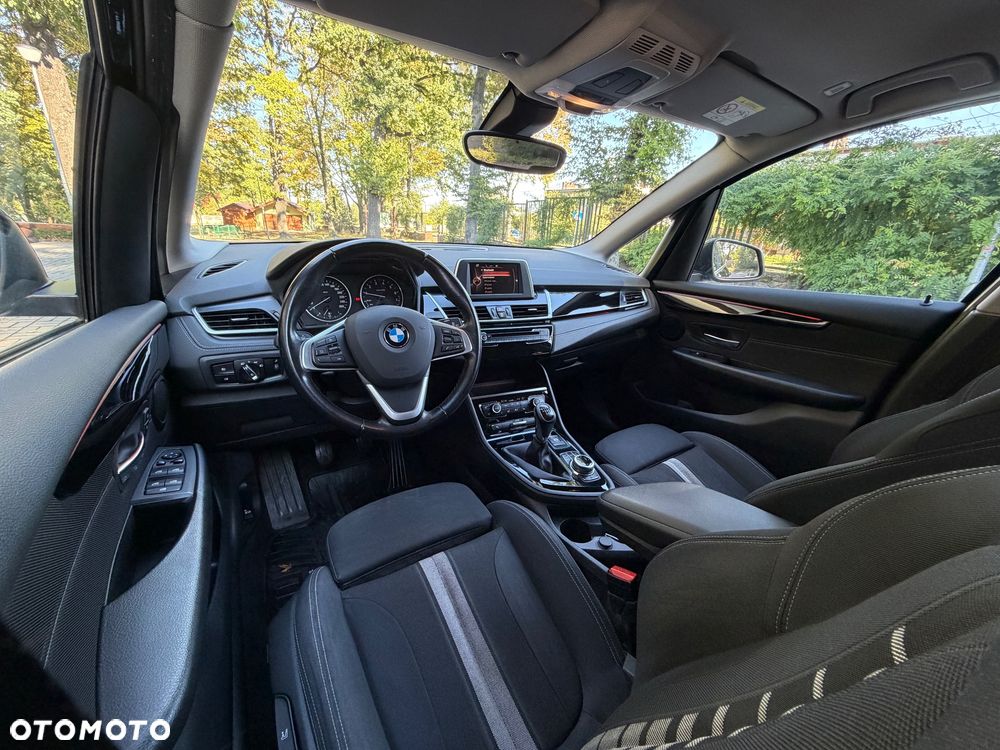 BMW Seria 2 218i Sport Line - 14