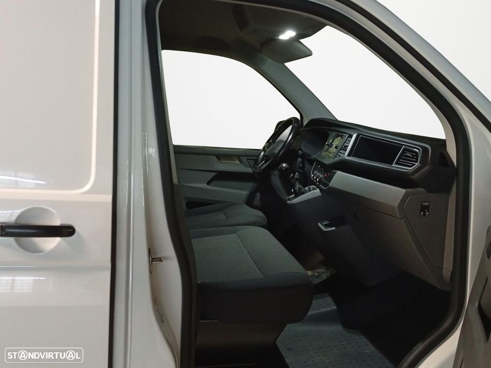 VW Transporter 2.0 TDI 110cv Furgão Extra AC - 12