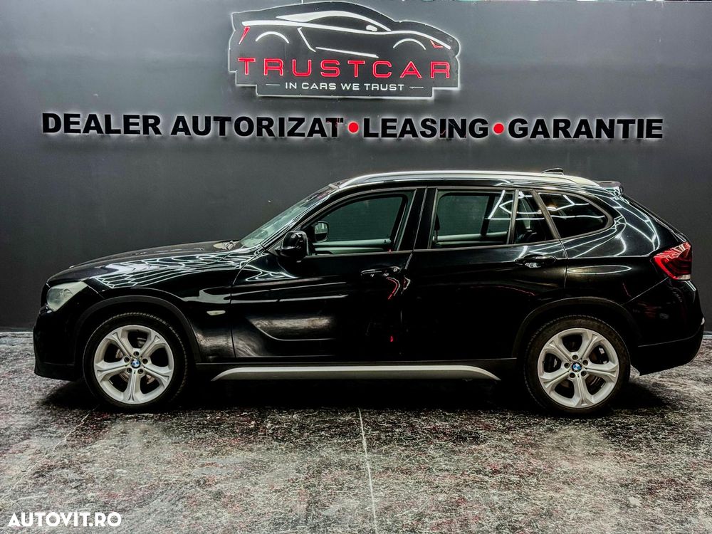 BMW X1 xDrive18d xLine - 8
