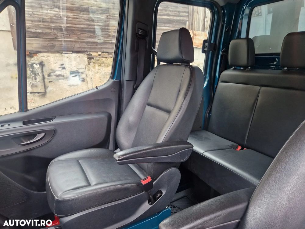 Mercedes-Benz Sprinter - 4