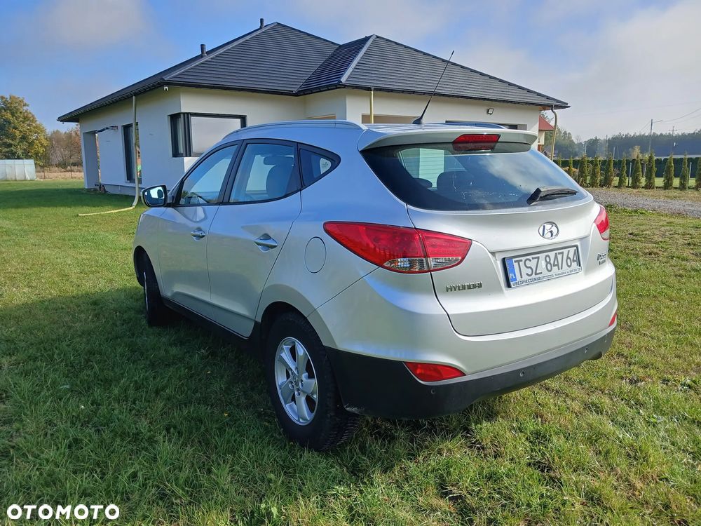 Hyundai Ix35 2012 photo 4
