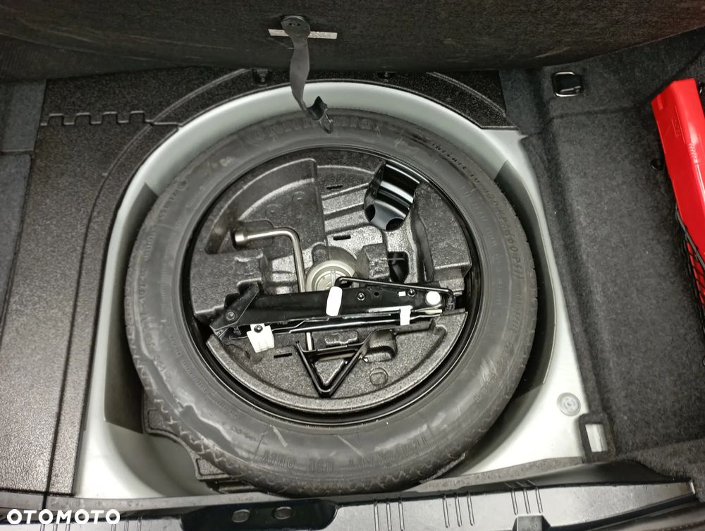 BMW Seria 5 - 25