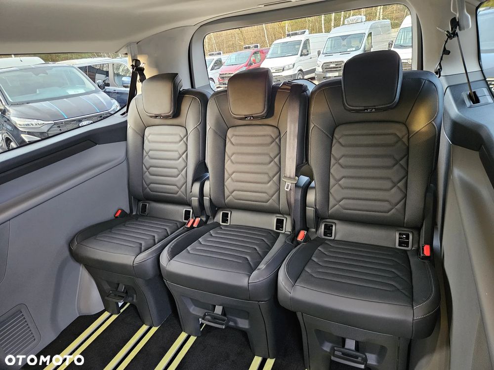 Ford Tourneo Custom 2.0 EcoBlue 320 AWD L2 Titanium X - 24