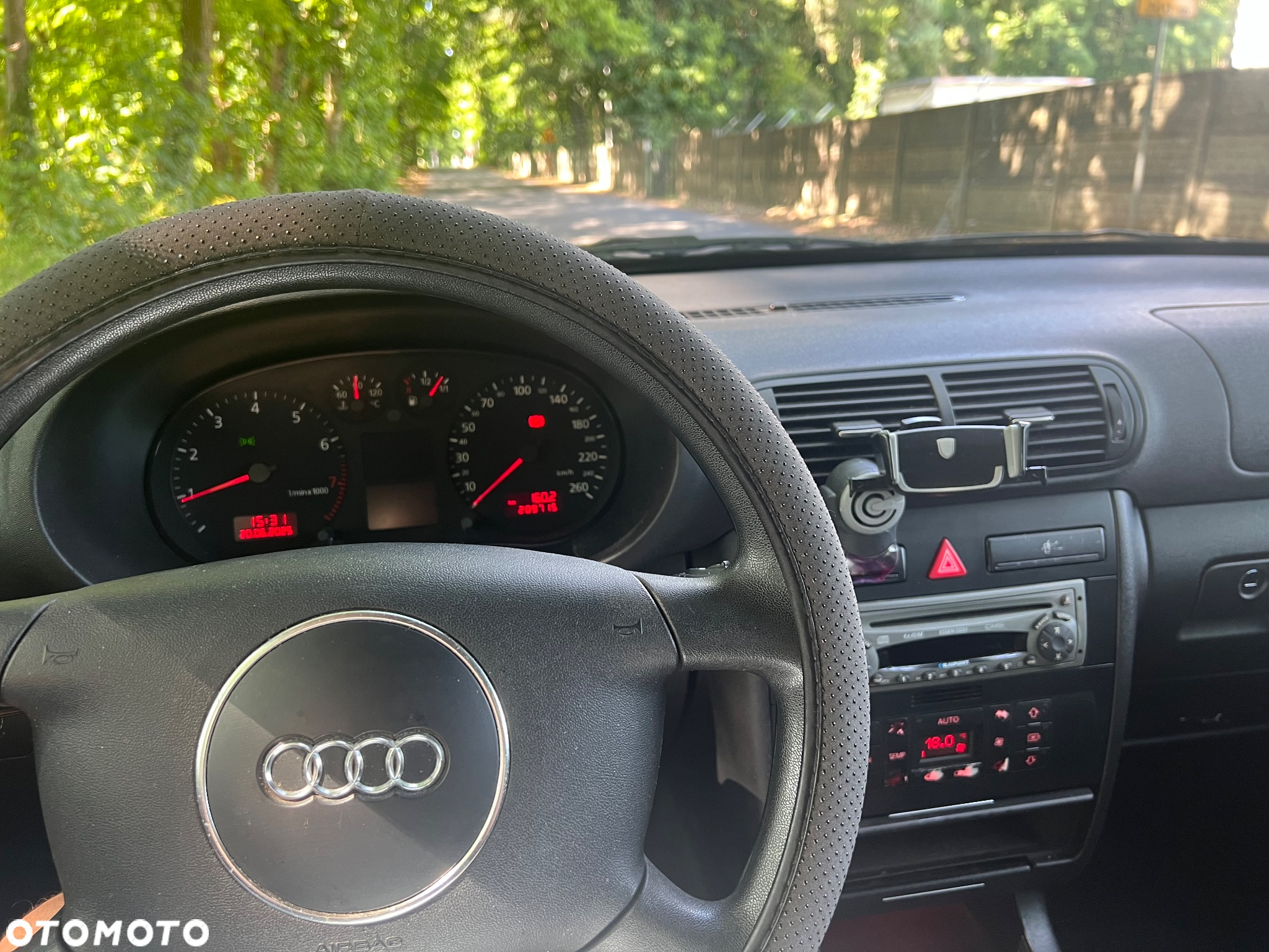 Audi A3 1.6 Ambiente - 9
