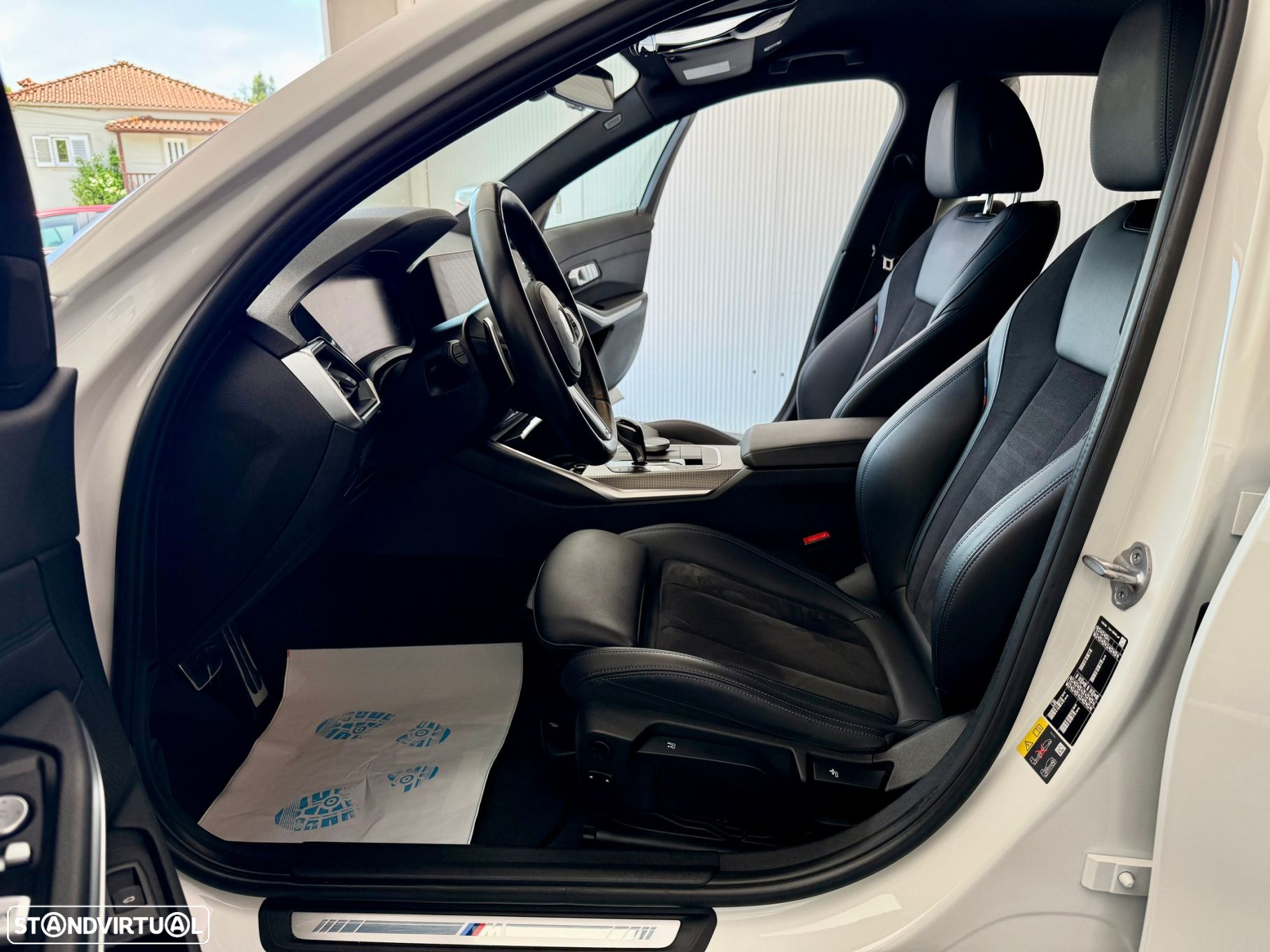 BMW 330 e Touring Pack M Auto - 25