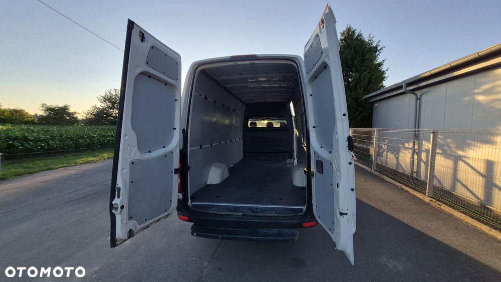 Volkswagen Crafter - 31