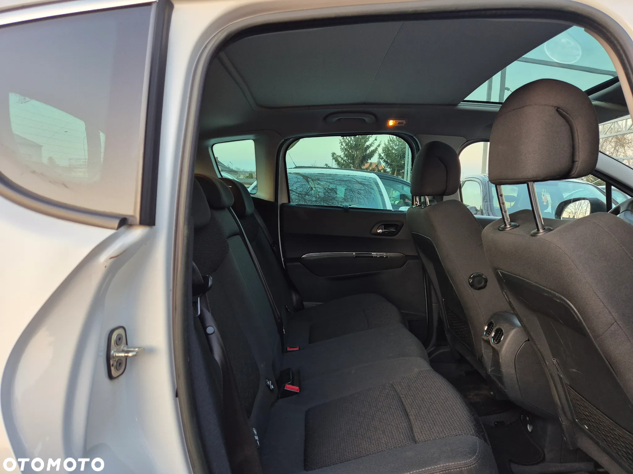 Peugeot 3008 1.6 Premium - 13