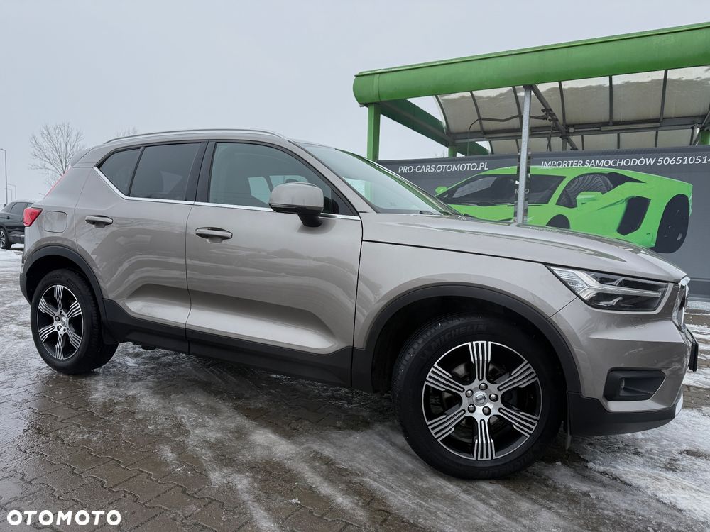 Volvo XC 40 D3 Momentum Pro - 4