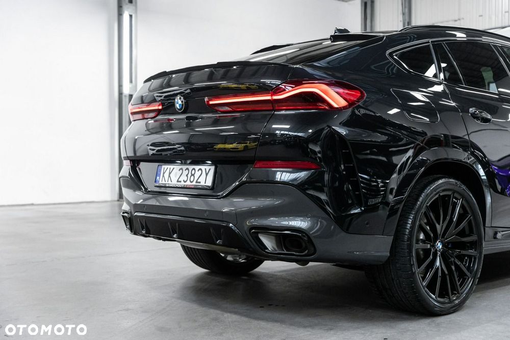 BMW X6 - 18