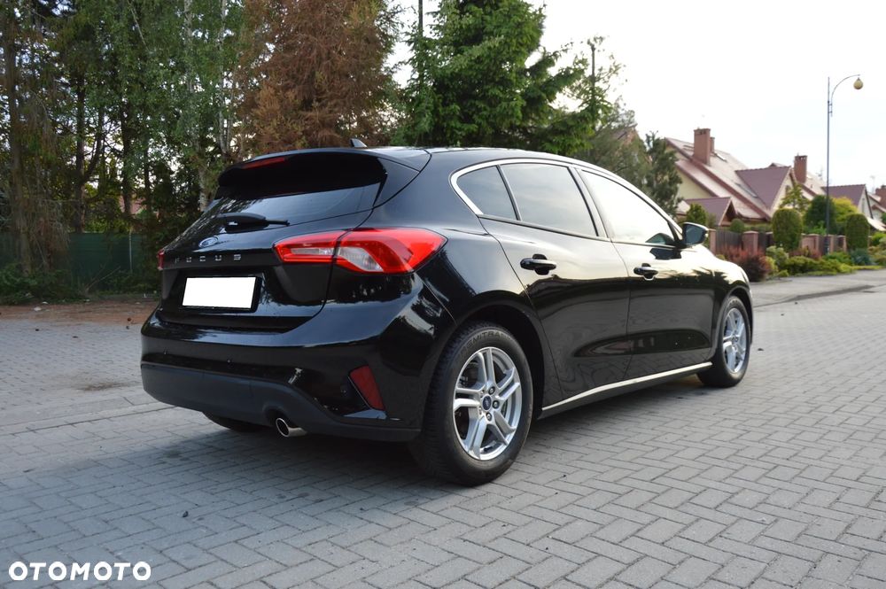 Ford Focus 1.0 EcoBoost Edition - 13