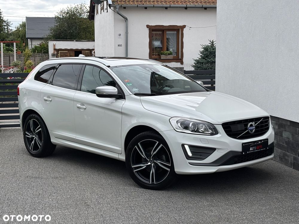 Volvo XC 60 D4 AWD Geartronic RDesign - 16