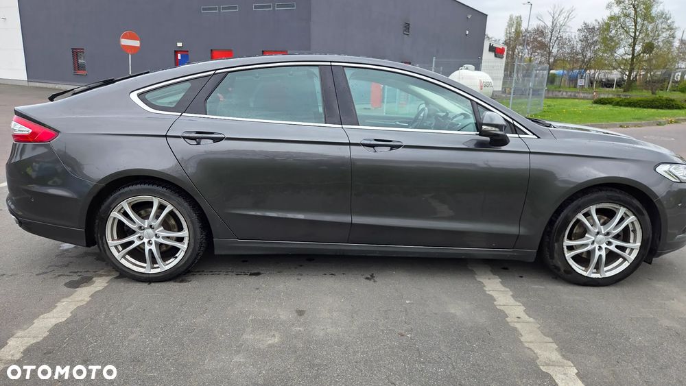 Ford Mondeo 2.0 TDCi Titanium PowerShift - 3